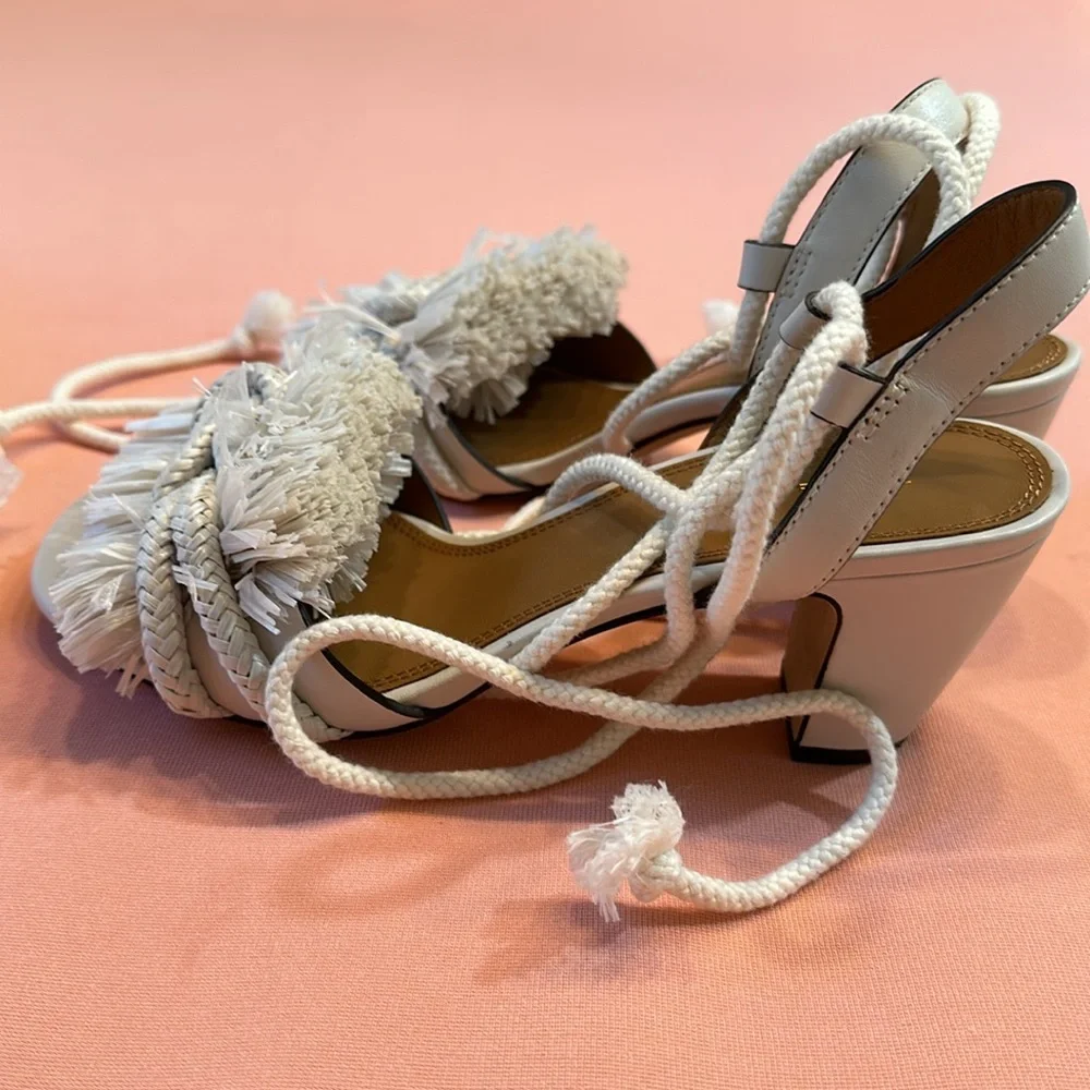 New Tory Burch Rope-Design Sandals. White. Size 6.5. Includes Dust Bag.